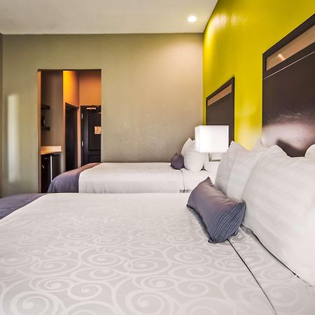 Best Western Plus Bay City Inn & Suites Ngoại thất bức ảnh